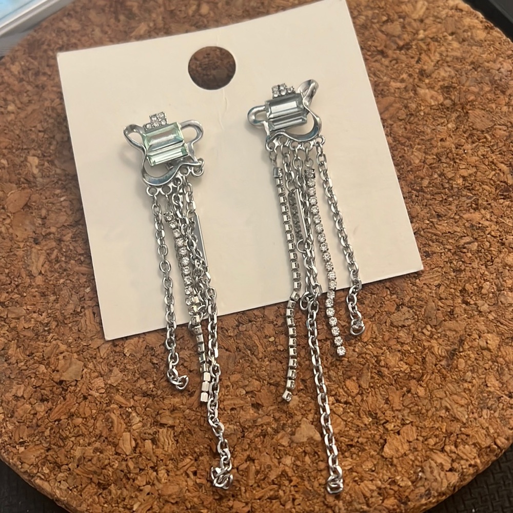 Earings